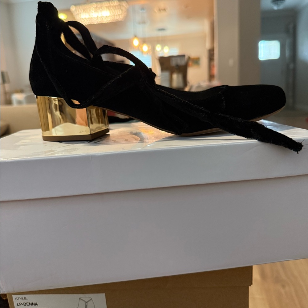 Steve Madden black velvet gold heels